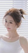 儿媳周莹 - 儿媳周莹下载手机版V528 - 中旗下载坐